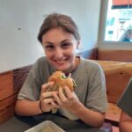 super-duper-burger-04